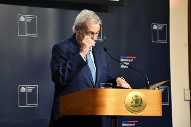 El canciller Alberto van Klaveren en su cuenta pública. Foto: Agencia Uno.