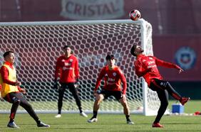 La Roja viaja a Bolivia para disputar su última chance al borde del precipicio