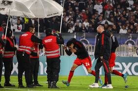 Problemas antes, durante y después del partido: Marcelo Gallardo denuncia el lanzamiento de proyectiles ante Colo Colo