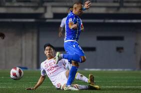 Unión Española empata con 10 ante Audax: lleva seis meses sin ganar en Primera