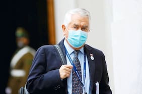 Muertes por Covid: Paris responde a la Suprema y acusa que la fiscalía “entorpece” labor del Minsal