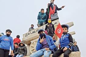 William Lawrence, exdiplomático de EE.UU. a cargo de la política sobre Túnez: “La Primavera Árabe fue el evento más importante en la región desde la invasión a Irak”