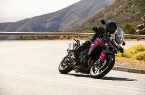 ¿Cuál se adapta mejor a tu uso? La nueva Triumph Tiger 900 llega en cinco versiones