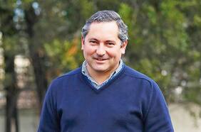 Aubert suple a Burgos en la U