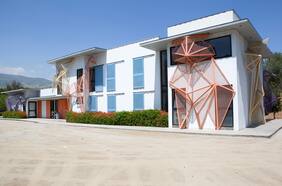 Casa Nogal, el centro que acompaña a niños y adolescentes con condiciones del neurodesarrollo: “Aquí no queremos transformar a nadie”