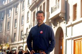 “Acá no hay nada que ocultar”: Excoordinador de campaña del Apruebo valora investigación del Servel y condena acciones de Democracia Viva