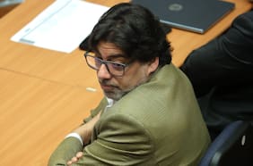 ¿Jadue a la papeleta ocho días antes de la elección? La idea que planteó el ministro Ascencio en su voto de minoría en el Tricel