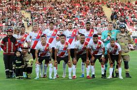 En la semana más importante de su historia, Curicó Unido celebra sus 50 años con un lujoso libro
