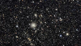 “Nadie sabe lo que es”: estudio chileno busca replicar uno de los principales misterios del universo