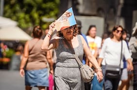 Sobre los 30° en Santiago: a qué hora será el peak de calor en la capital