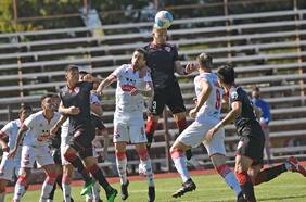 El brote de Covid que tiene en vilo a la Primera B