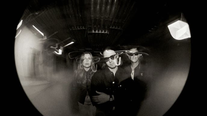 Jungle, bajo el sol: “Siempre hemos escuchado mucha música latina”