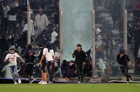 Uno tiene condena por homicidio, pero ingresó al Monumental: detalles de la querella de Colo-Colo contra 15 hinchas