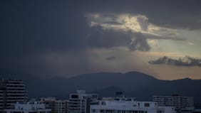 Llega la lluvia a la Región Metropolitana: el único sector afectado, según el pronóstico