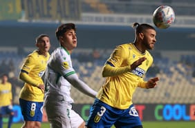 Cinco equipos y más de dos años sin hacer un gol: la pesada mochila de Damián Pizarro para relanzar su carrera en Audax