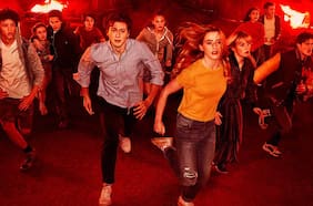 The Society: el Ensayo y el error
