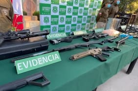 Detienen a sujeto que ingresaba al país partes y piezas de armas utilizando Amazon