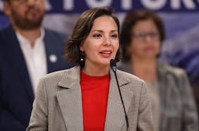 Carolina Arredondo y críticas sobre su experiencia: “Mi teléfono está disponible para que me consulten en torno a mi trayectoria”