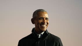 “Es importante recordar la alegría que surge de la literatura”: Barack Obama será podcaster literario