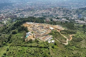 Prevista para 2027 y basada en la de El Salvador: cómo es la megacárcel impulsada por Colombia