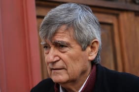 “El PS no es un partido subordinado al PC”: Escalona atiza diferencias con Carmona en defensa de Marcel