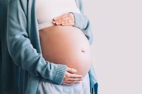 Censo 2024: baja en la fecundidad golpea a la Región Metropolitana y a Providencia, comuna que también presenta el mayor índice de envejecimiento