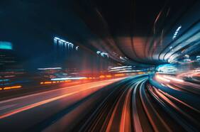 ¿Podría un objeto ir más rápido que la luz? Científicos desafían famosa teoría de Einstein