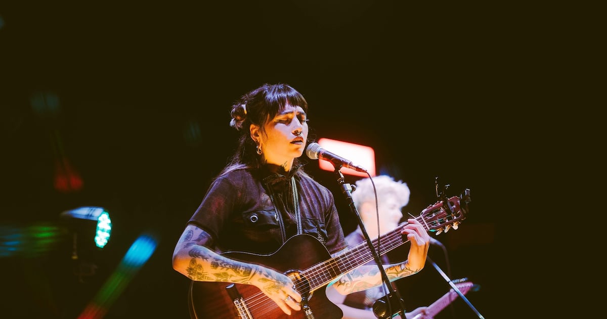 Amapola marca su regreso a Chile con un show al aire libre en Matucana 100