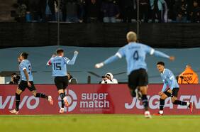 Bielsa rompe la maldición y hace historia: Uruguay vence a Brasil después de 23 años