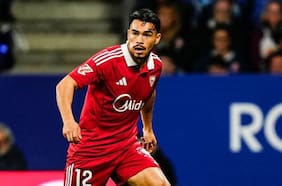 Otro golpe para el Sevilla: Gabriel Suazo sufre una recaída de su última lesión