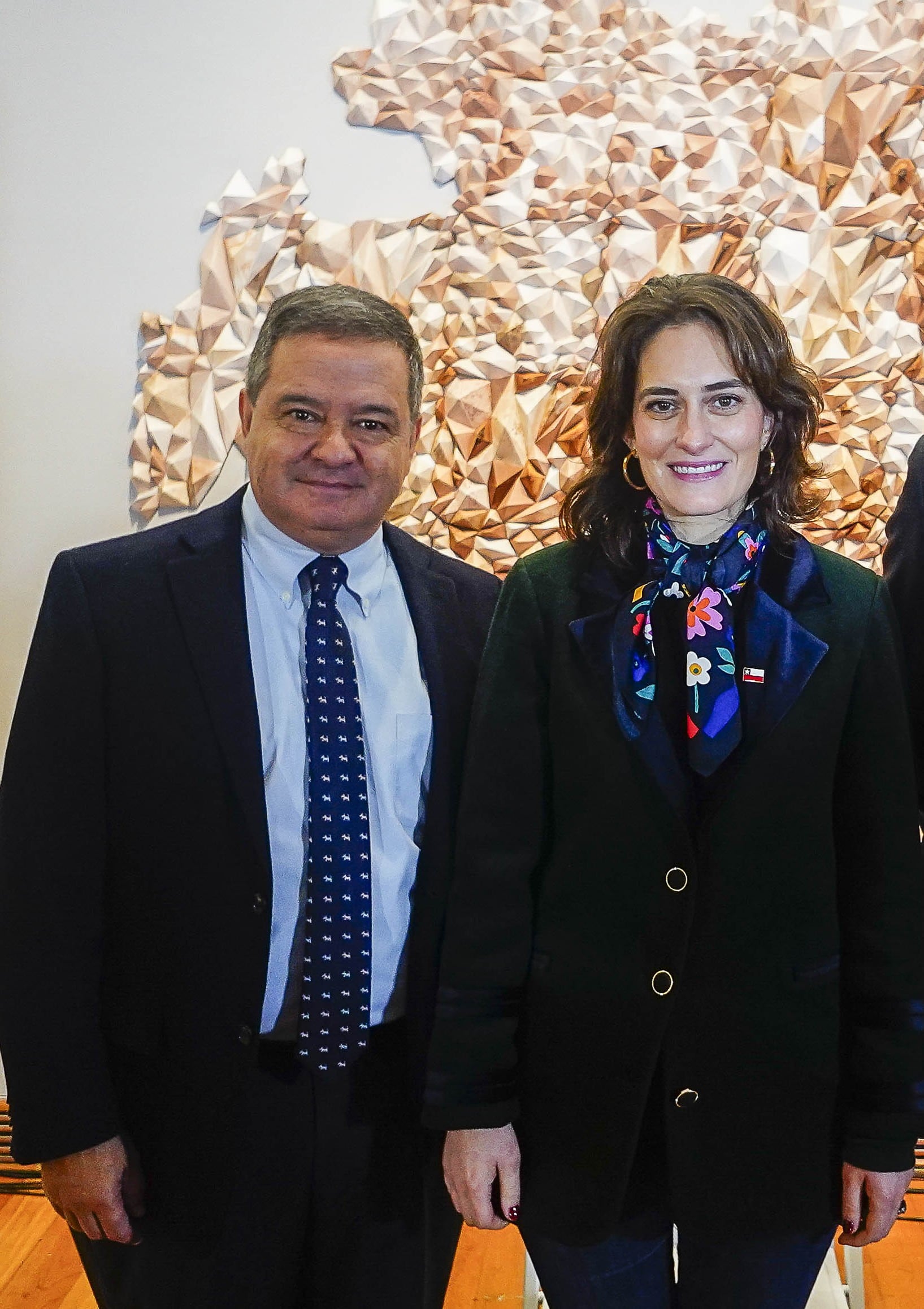 Marcelo Forni y María Jesús Wulf, ministra de Desarrollo Social y Familia.