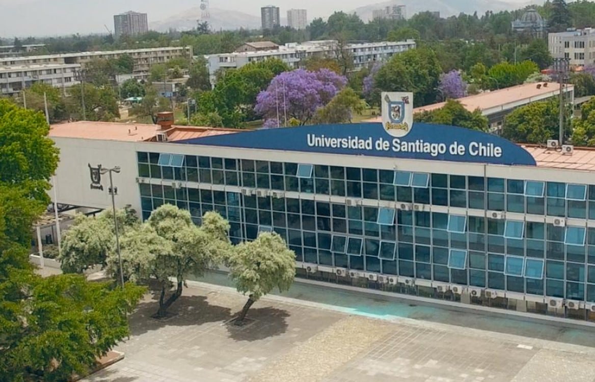 Evacúan campus de la Usach por aviso de elementos explosivos: iniciaron procedimiento preventivo y GOPE está en el lugar