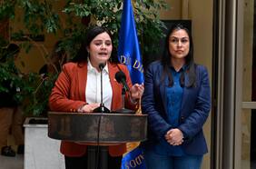 Diputadas socialcristianas ingresan denuncia a Fiscalía por entrega de pensiones de gracia y solicitan renuncia de la directora del INDH