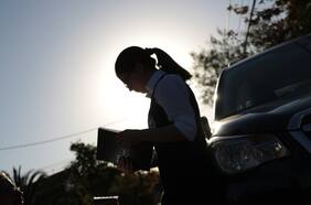 Marina: La joven que hace cinco años escribió la carta a la presidenta Bachelet que cambió la historia del Instituto Nacional