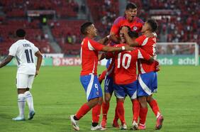 Chile lo tuvo muy fácil: la Roja de Gareca golea a Panamá en una noche inspirada de Nico Guerra