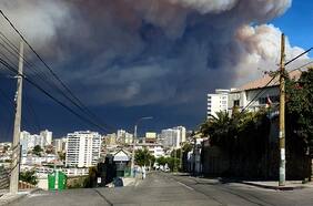 Presidente Boric instruye a ministra Tohá realizar Cogrid nacional debido a incendios forestales en el país