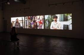 Cuatro artistas mujeres junto a un emblemático pintor cierran 2024 en MAC Parque Forestal