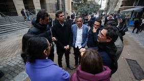 Alcaldes de oposición critican fórmula para compensación a municipios en megarreforma: “Una propuesta aberrante”