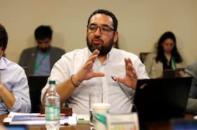 “Sin bancos, para que cada peso vaya al sistema educacional”: la íntima minuta del equipo de Cataldo para la defensa inicial del FES