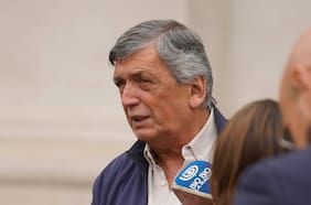 Lautaro Carmona (PC) tilda al embajador de EE.UU. en Chile como “un activista de una causa de las más reaccionarias”