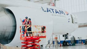 Tecnología inspirada en la piel de tiburón optimizará la flota 777 de LATAM