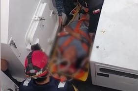 PDI participa en rescate de dos personas aisladas en sector de Tocopilla