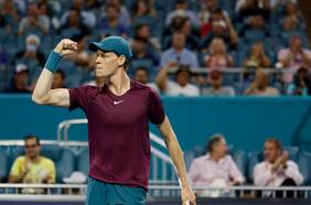 Masters de Miami: Jannik Sinner elimina al español Carlos Alcaraz y deja servido el número uno del tenis a Novak Djokovic