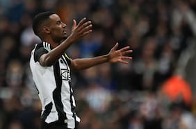 Alexander Isak, en el centro: la batalla entre Liverpool, Manchester United y Newcastle que remece a la Premier League