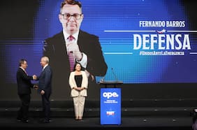 General (r) del Ejército Christian Bolívar, el favorito de Kast y Barros para la Subsecretaría para las Fuerzas Armadas