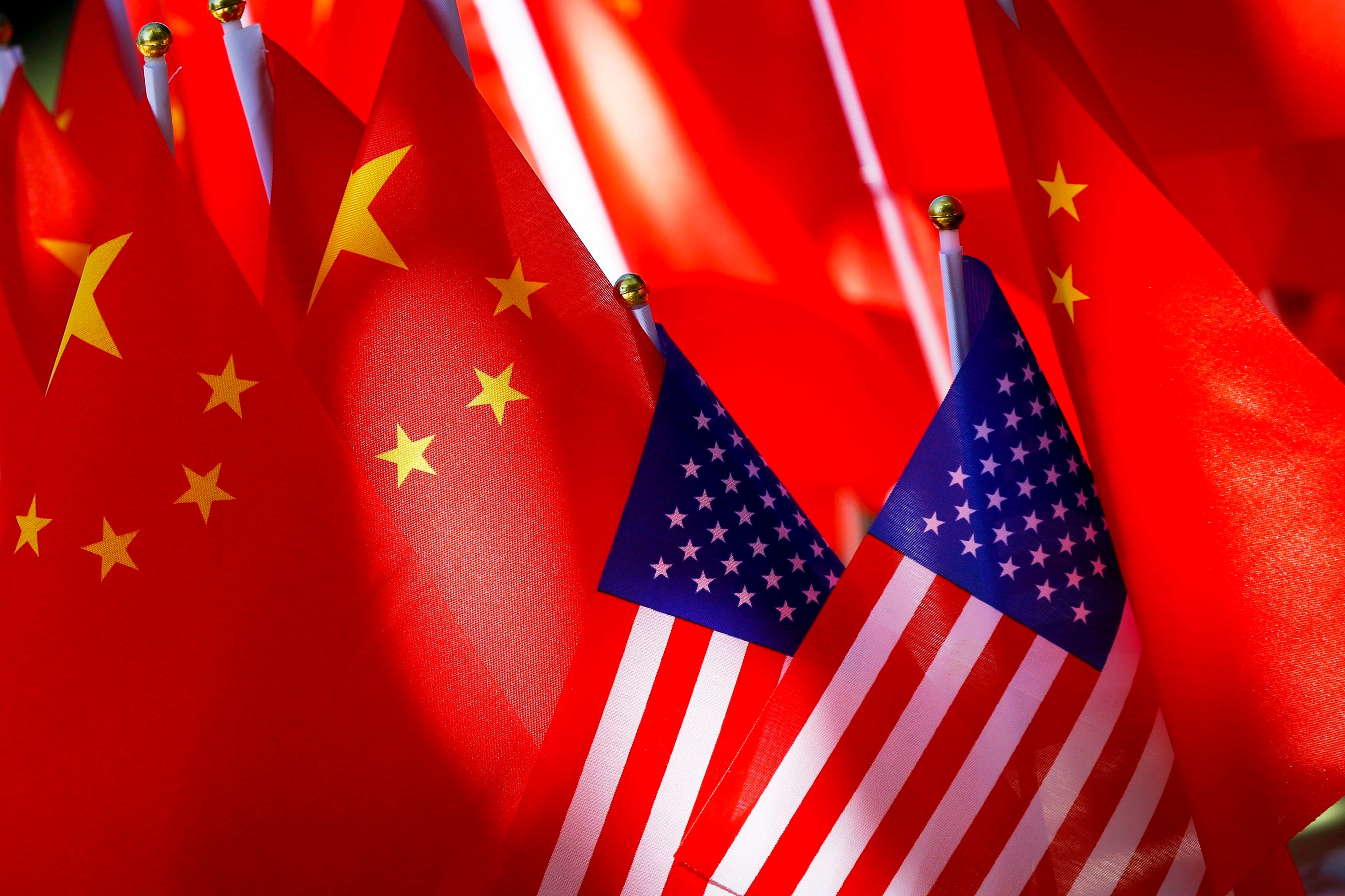 China alerta de “riesgos y desafíos” en su relación con Estados Unidos a un mes de la visita de Xi Jinping