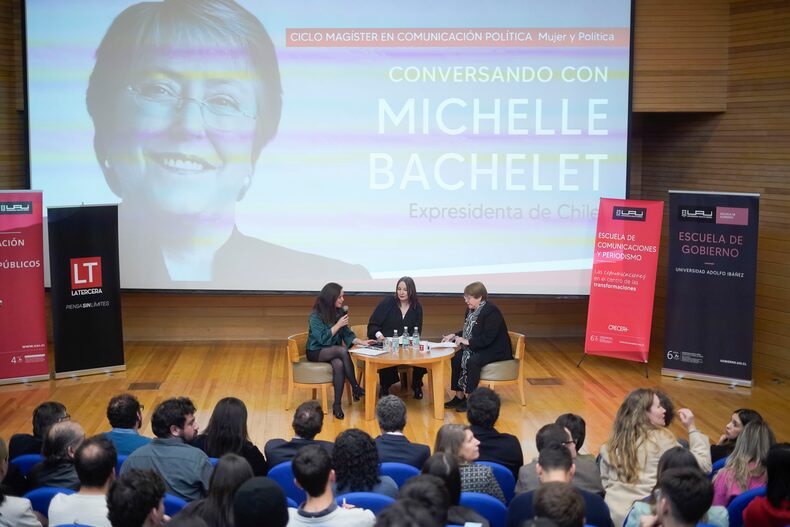 Ciclo Magister de la Comunicacion de la Universidad Adolfo Ibañez, Conversando con la exPresidenta Michelle Bachelet.