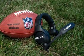 Estos audífonos hechos para el fútbol americano prometen cambiarlo todo