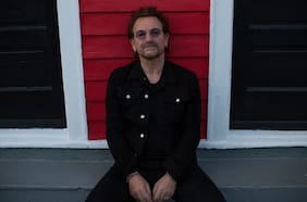 “Si vas a ser famoso, sé útil”: lo que dicen las memorias de Bono