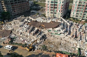 Norma sísmica chilena: ¿Por qué los edificios en nuestro país no colapsan como en Turquía?